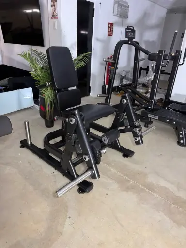 Extensión de Cuádriceps Unilateral Titanium Strenght
