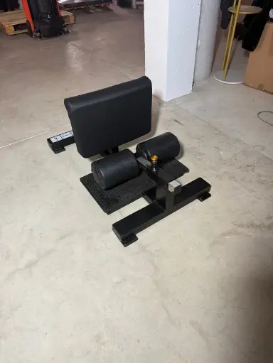 Máquina Sentadilla Sissy