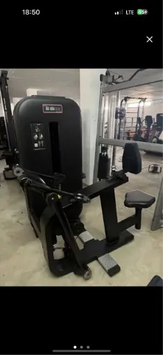 Remo Sentado Salter Essence